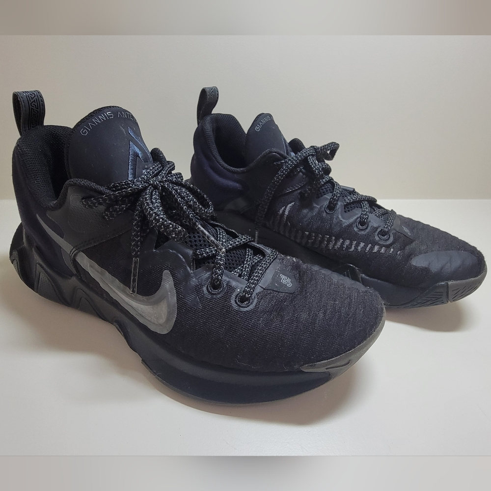 Nike Giannis Basketball Shoes, Black, Mens 8
